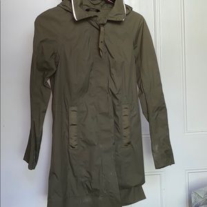 Lululemon rain jacket